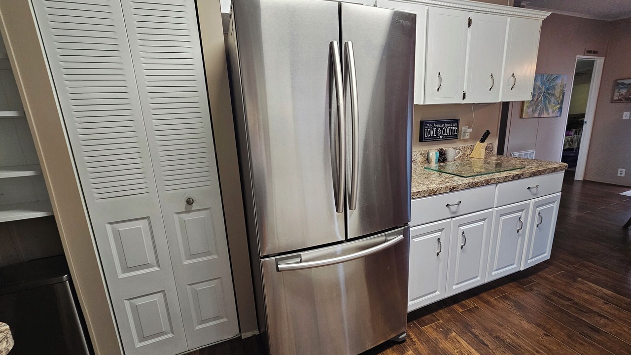 Photo of Kitchen in Lakewood Park