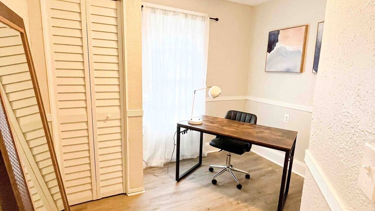 Photo of Bedroom in Dixieland