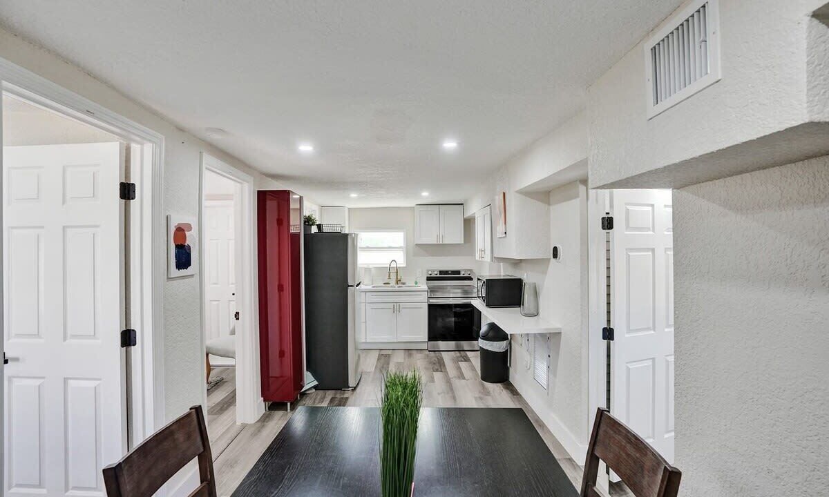 Photo of Kitchen in West Little River