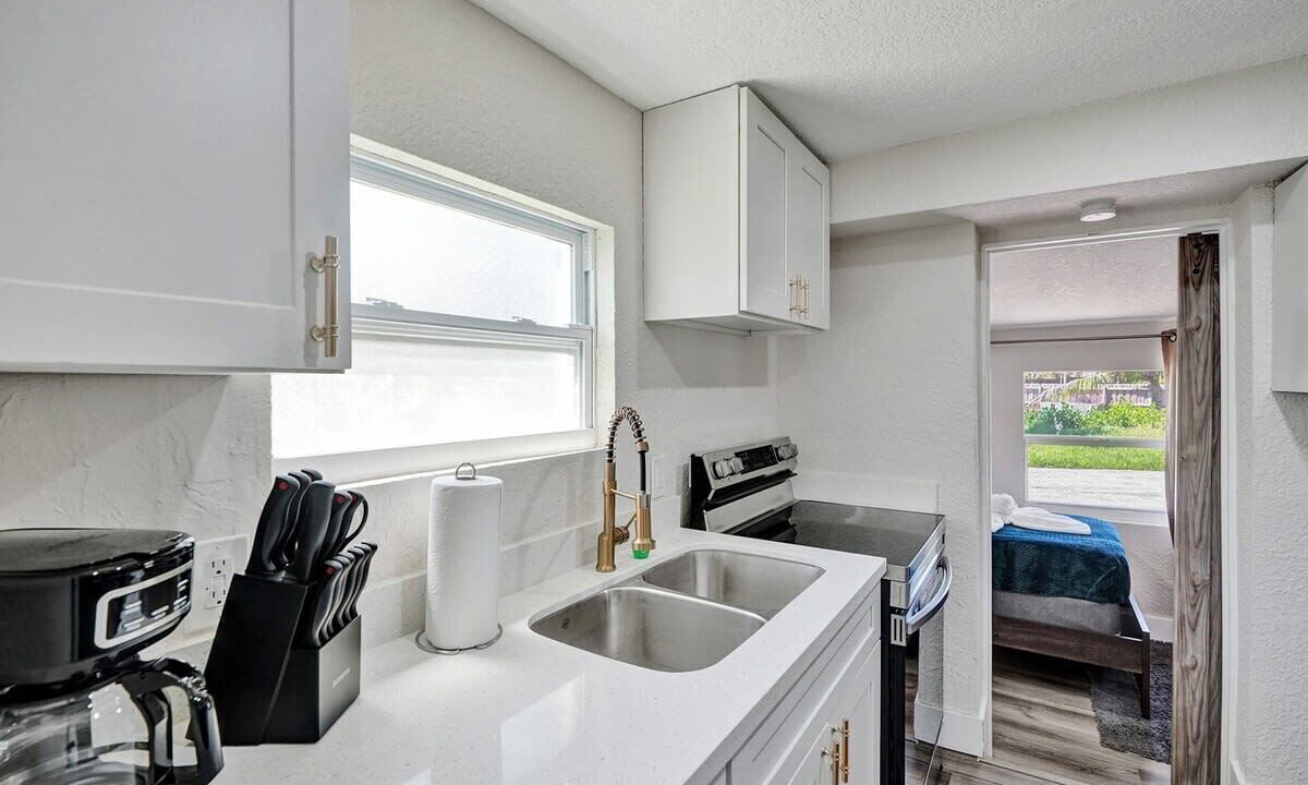 Photo of Kitchen in West Little River