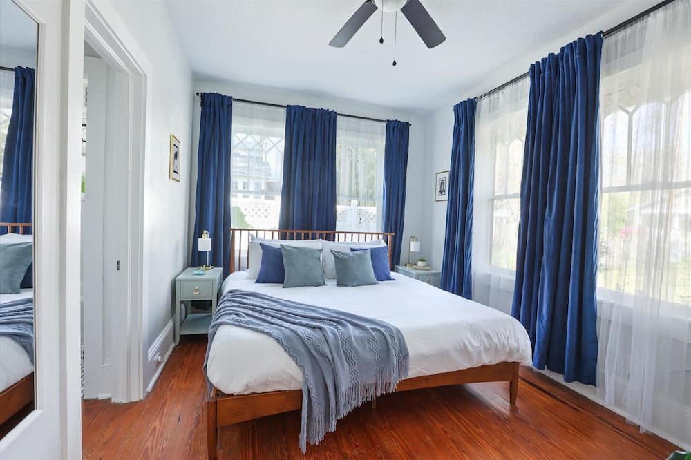 Photo of Bedroom in Alachua