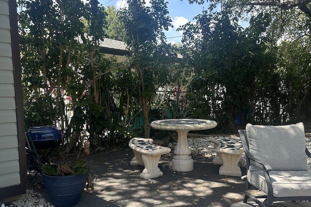 Photo of Outdoor in Lake Ridge