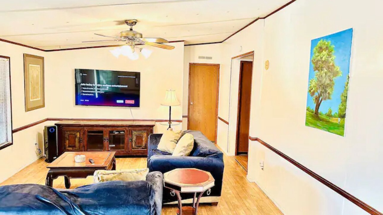 Photo of Livingroom in Fort White
