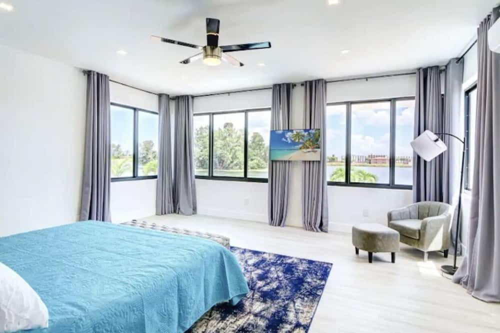Photo of Bedroom in Seybold
