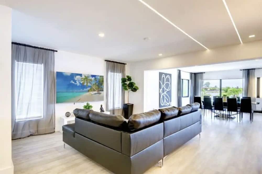 Photo of Livingroom in Seybold