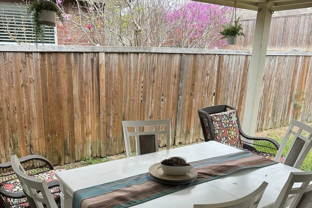 Photo of Outdoor in Quincy