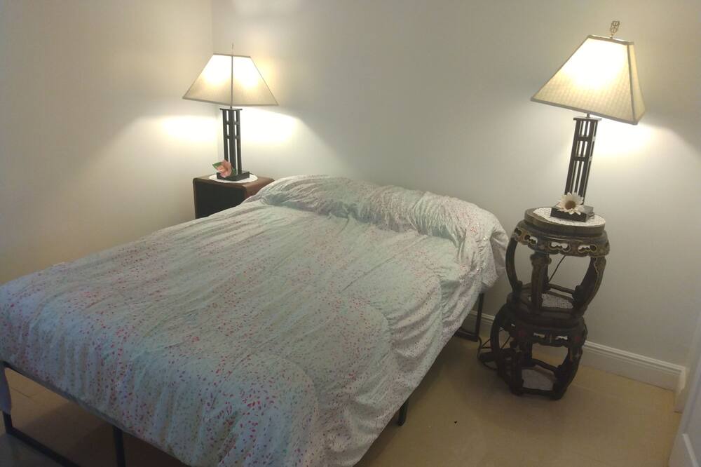 Photo of Bedroom in Weston