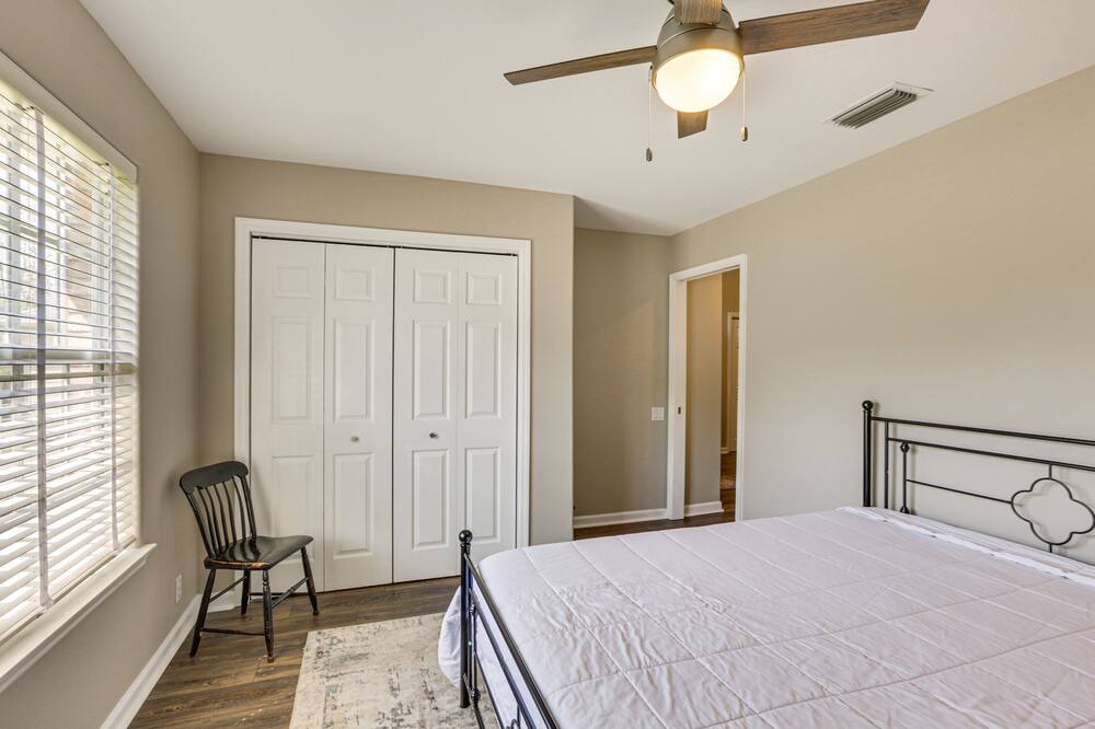 Photo of Bedroom in Killearn Estates