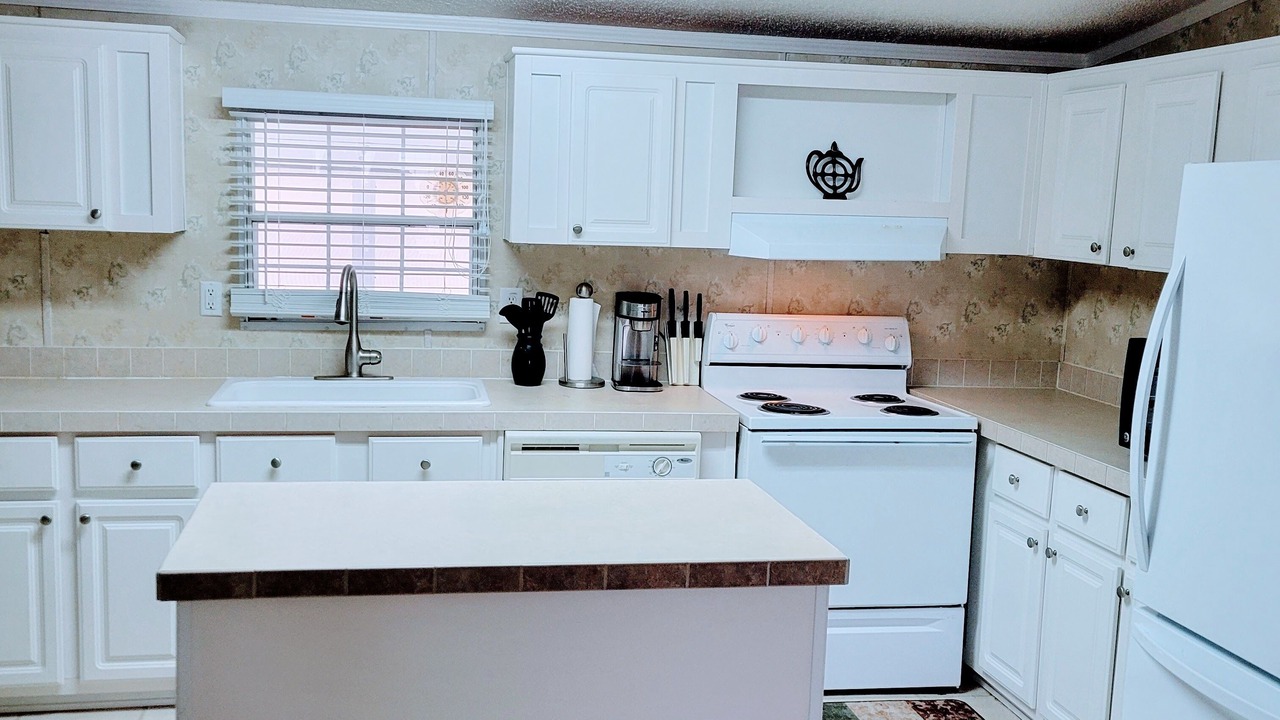 Photo of Kitchen in Spanish Lakes Country Club Village
