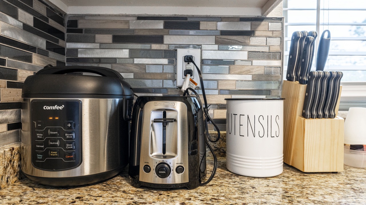 Photo of Kitchen in Bearss Plaza