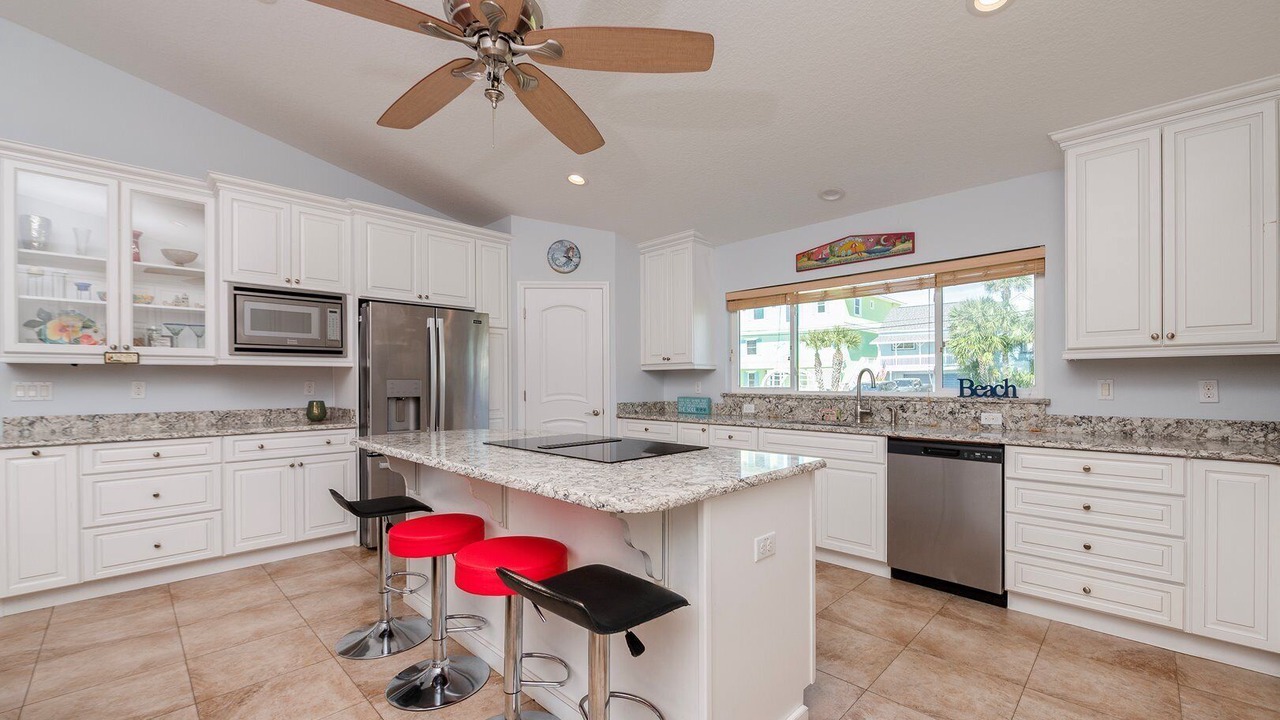 Photo of Kitchen in Wilbur-By-The-Sea