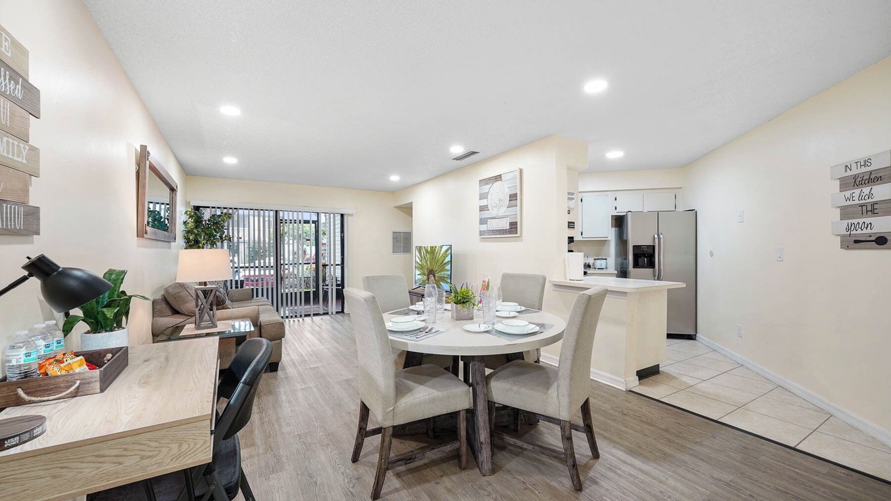 Photo of Livingroom in Ventura