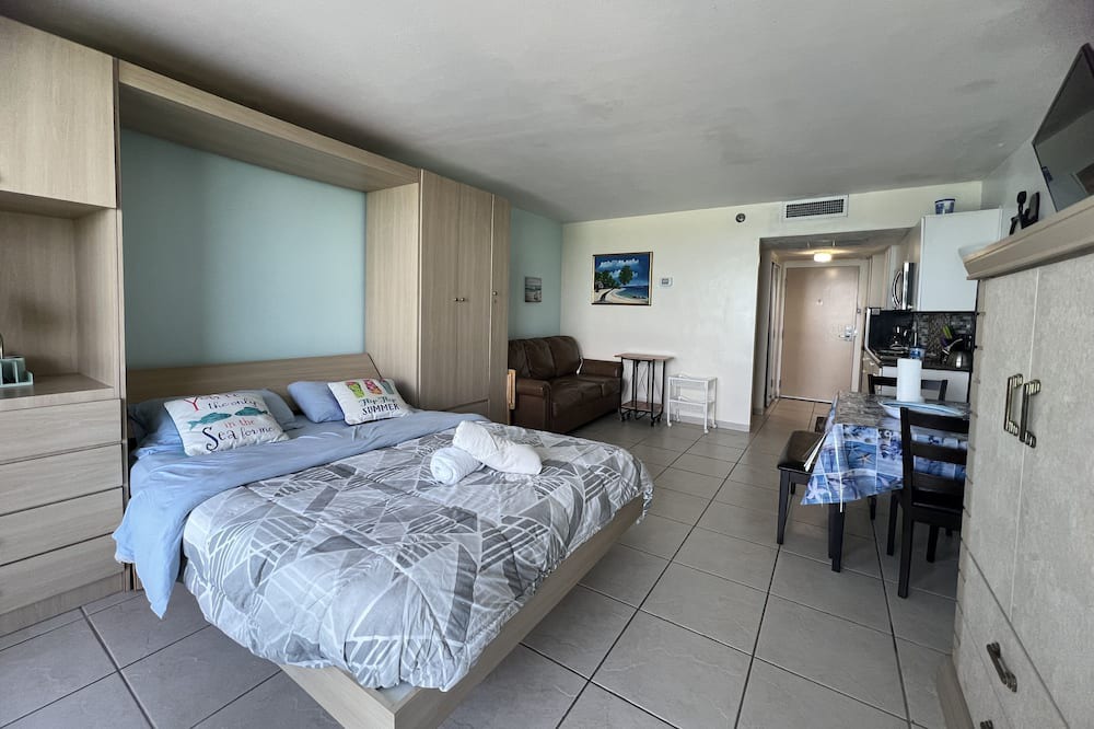 Photo of Bedroom in Sunny Isles Beach