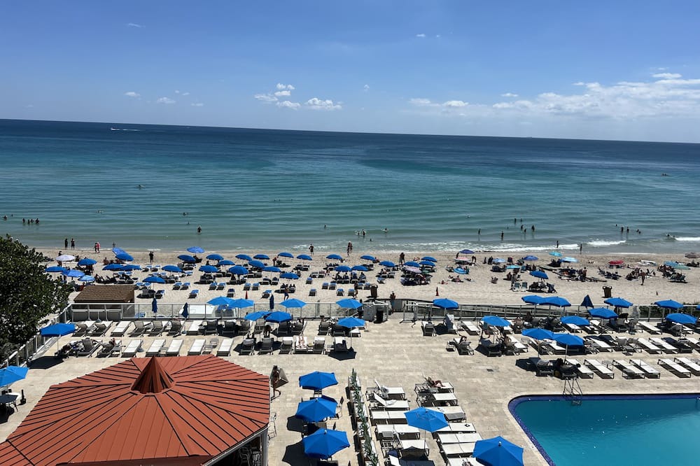 Photo of Outdoor in Sunny Isles Beach