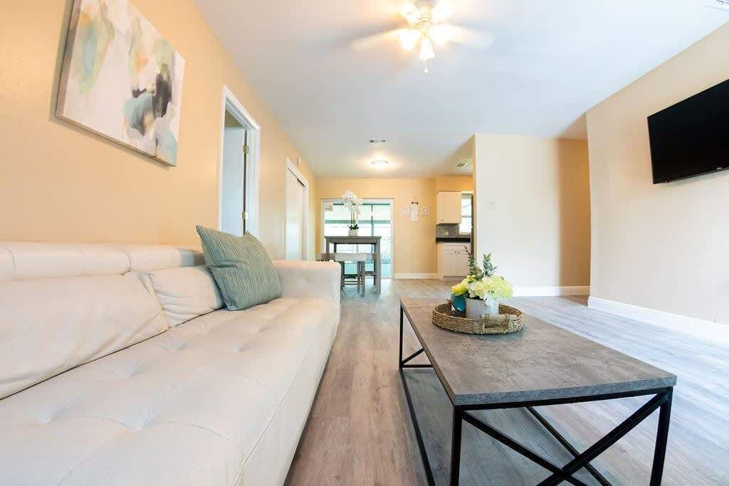 Photo of Livingroom in Greater Palm River Point CDC