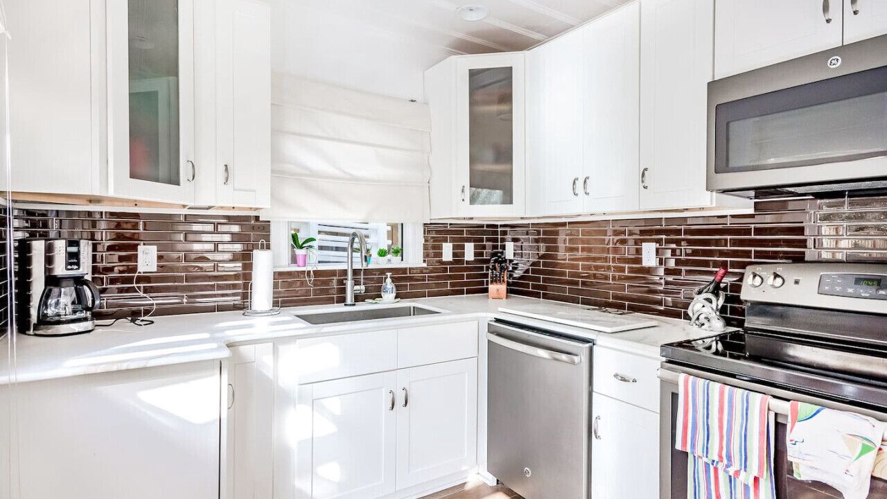 Photo of Kitchen in Neptune Beach