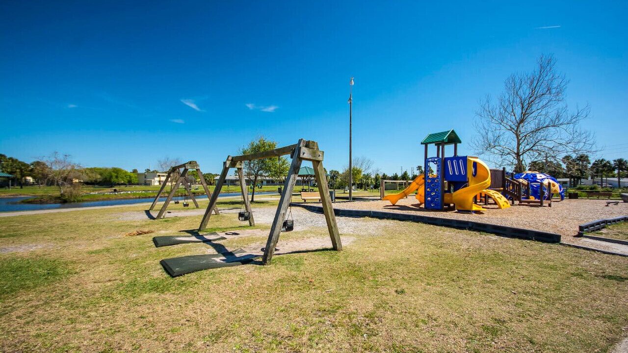 Photo of Others in Neptune Beach