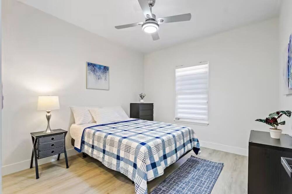Photo of Bedroom in St. Petersburg - Clearwater