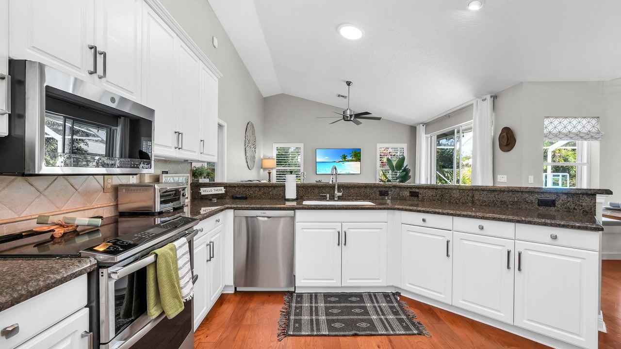 Photo of Kitchen in Greenview Shores