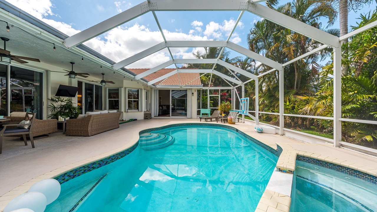 Photo of Outdoor in Greenview Shores