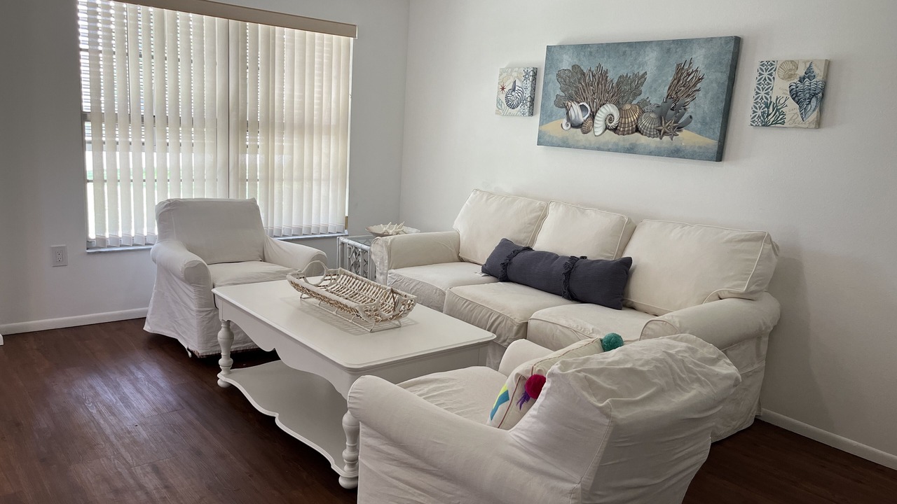 Photo of Livingroom in Park East