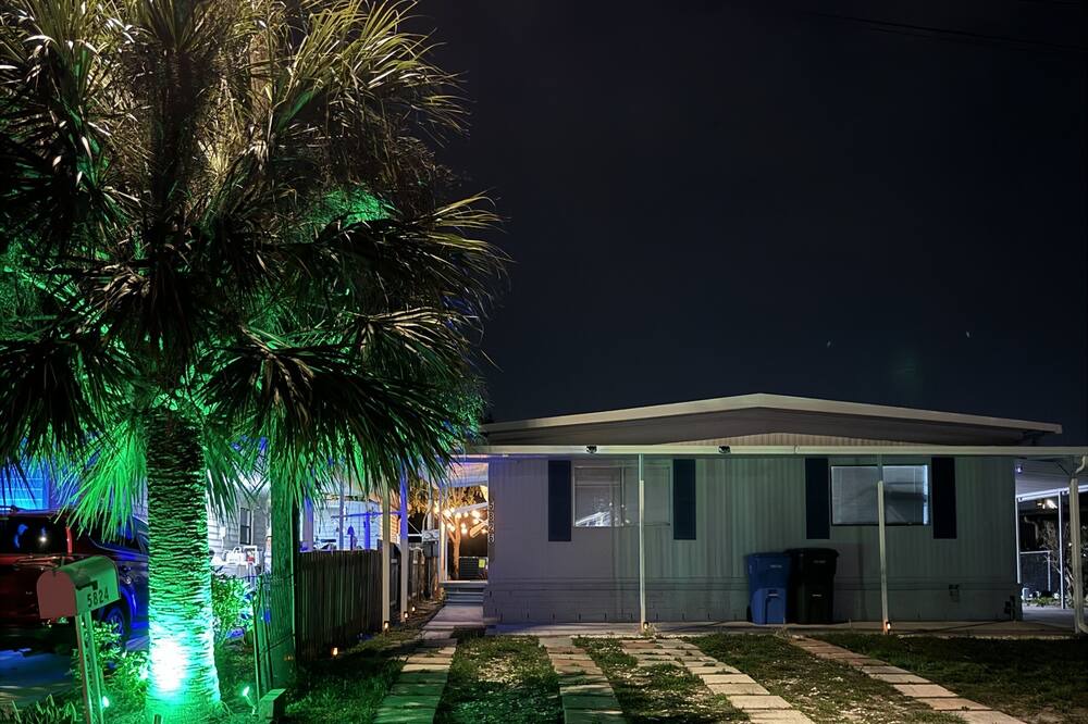 Photo of Outdoor in Tampa