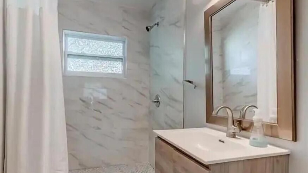 Photo of Bathroom in Crystal Beach