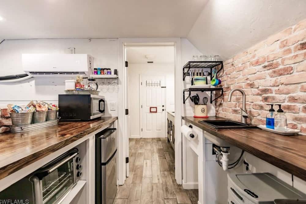Photo of Kitchen in San Carlos Park