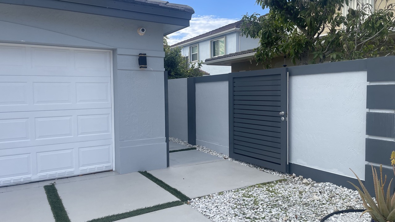 Photo of Outdoor in Tamiami