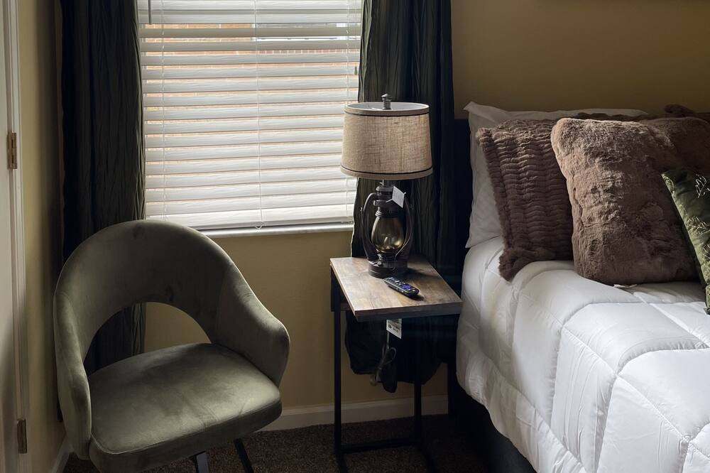 Photo of Livingroom in Urban Core