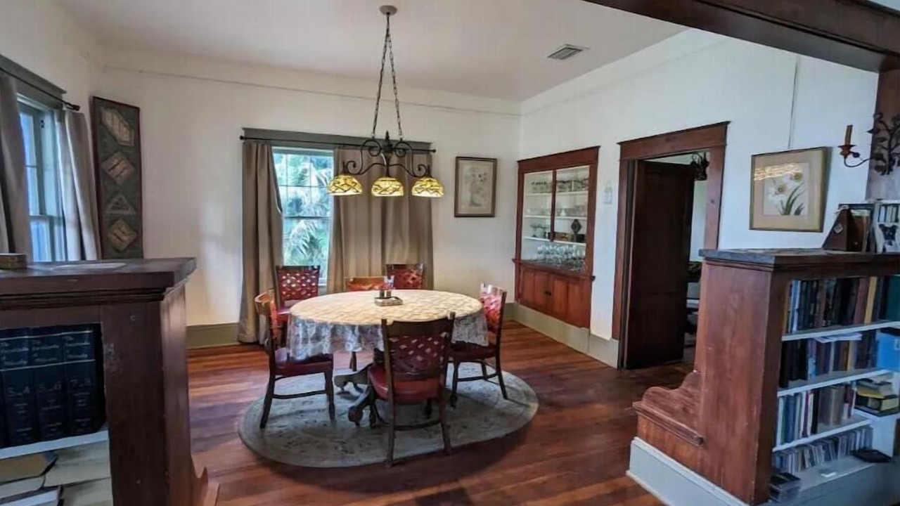 Photo of Kitchen in Arcadia Historic District