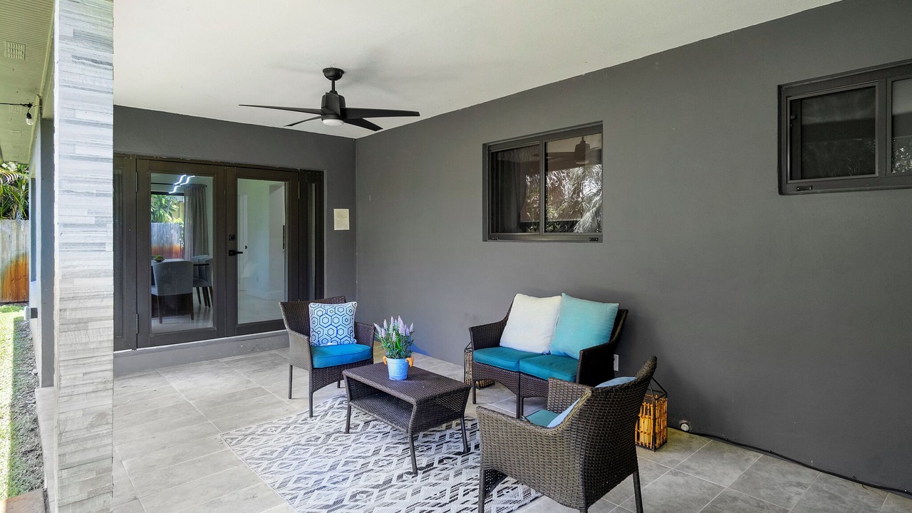 Photo of Patio Balcony in Oakland Park