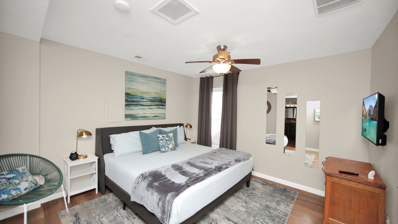 Photo of Bedroom in Northside