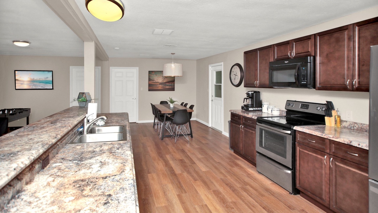 Photo of Livingroom in Northside