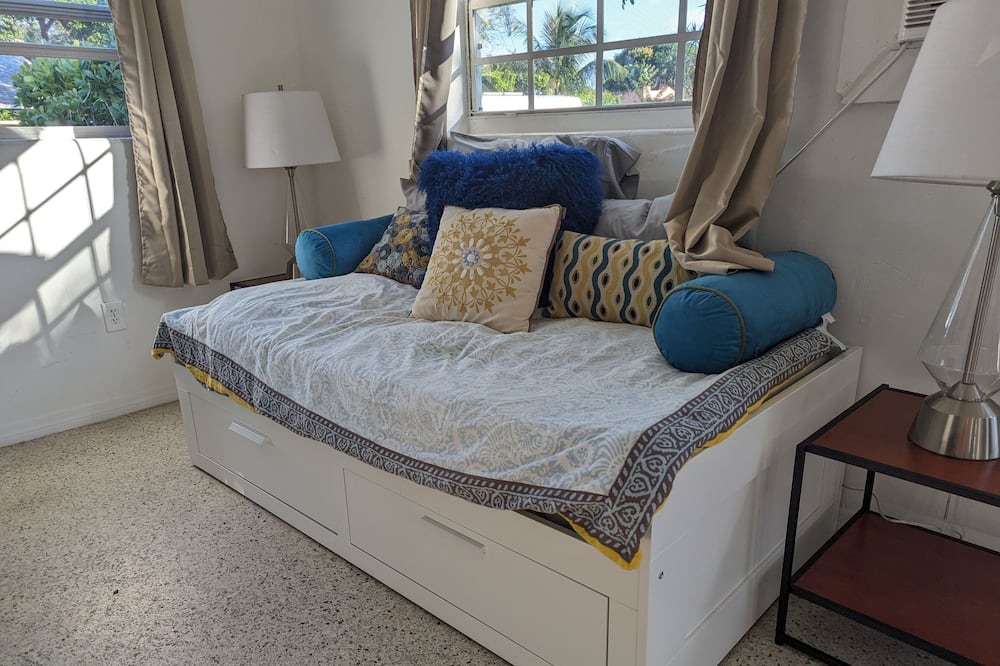Photo of Bedroom in Mango Groves