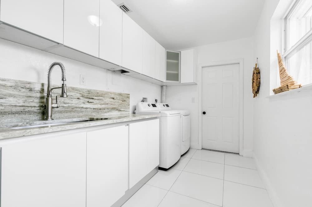 Photo of Kitchen in Lake Clarke Shores