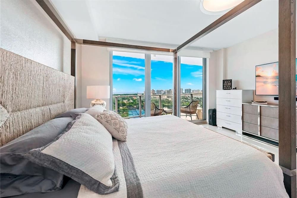 Photo of Bedroom in Central Fort Lauderdale