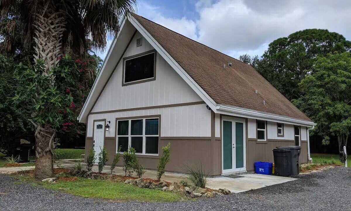 Photo of Outdoor in Jupiter Farms