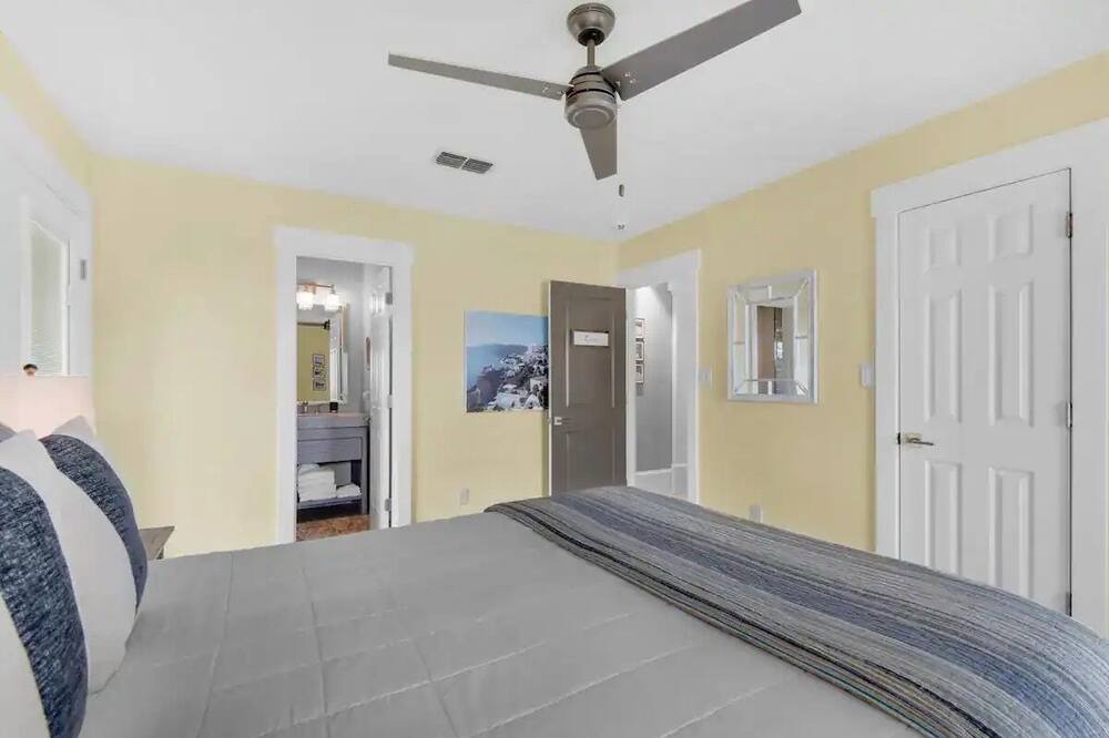 Photo of Bedroom in Sunnyside On The Gulf