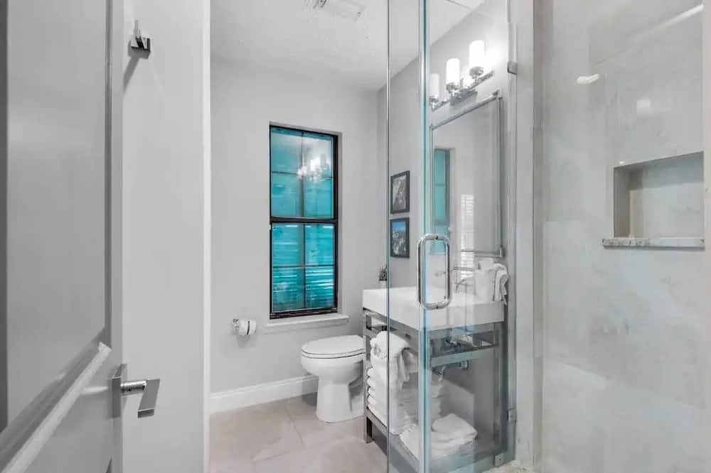 Photo of Bathroom in Sunnyside On The Gulf