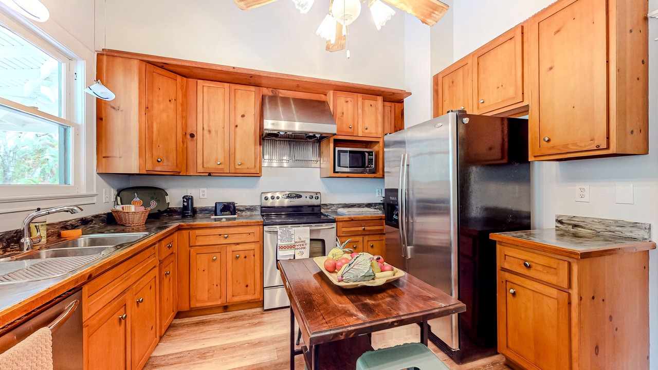 Photo of Kitchen in Arcadia Historic District