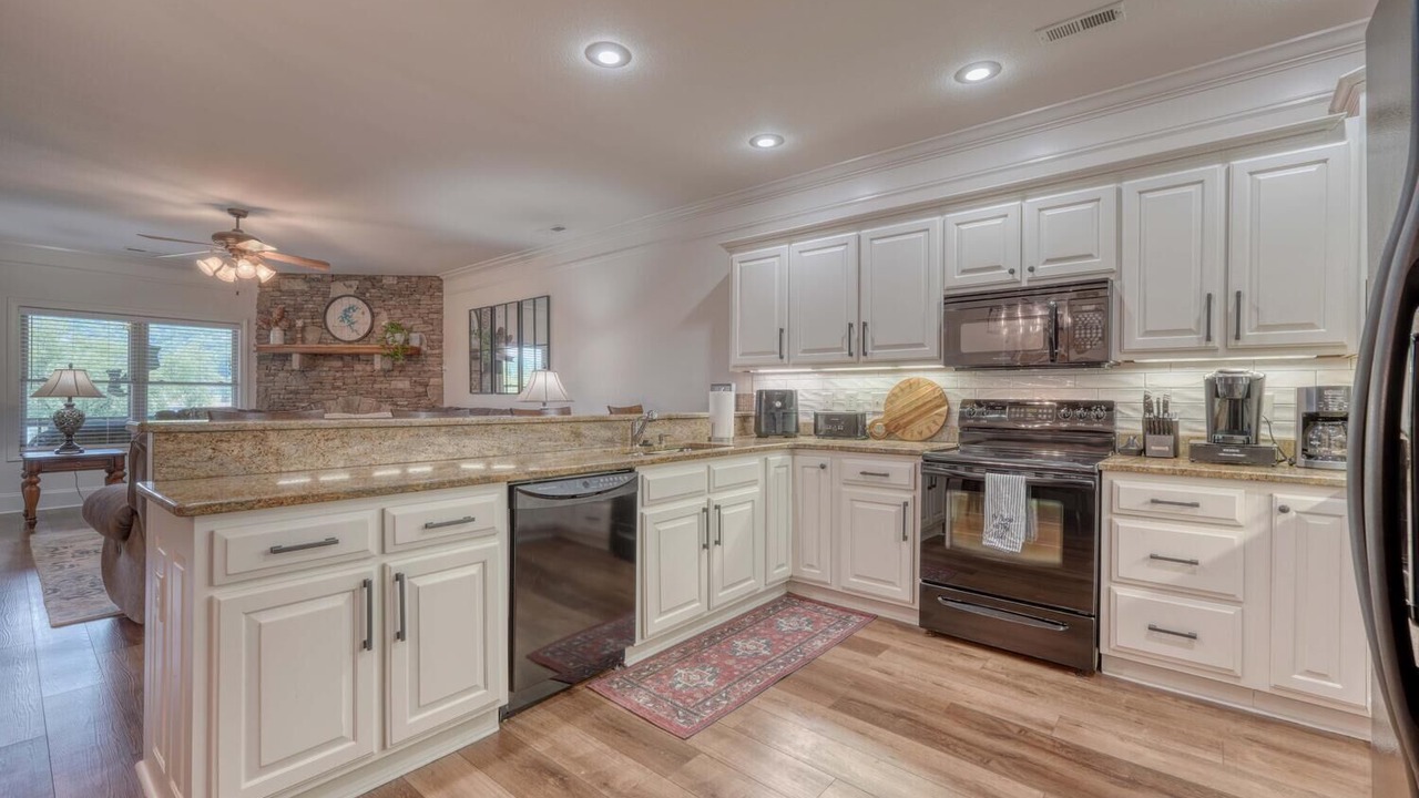 Photo of Kitchen in Young Harris