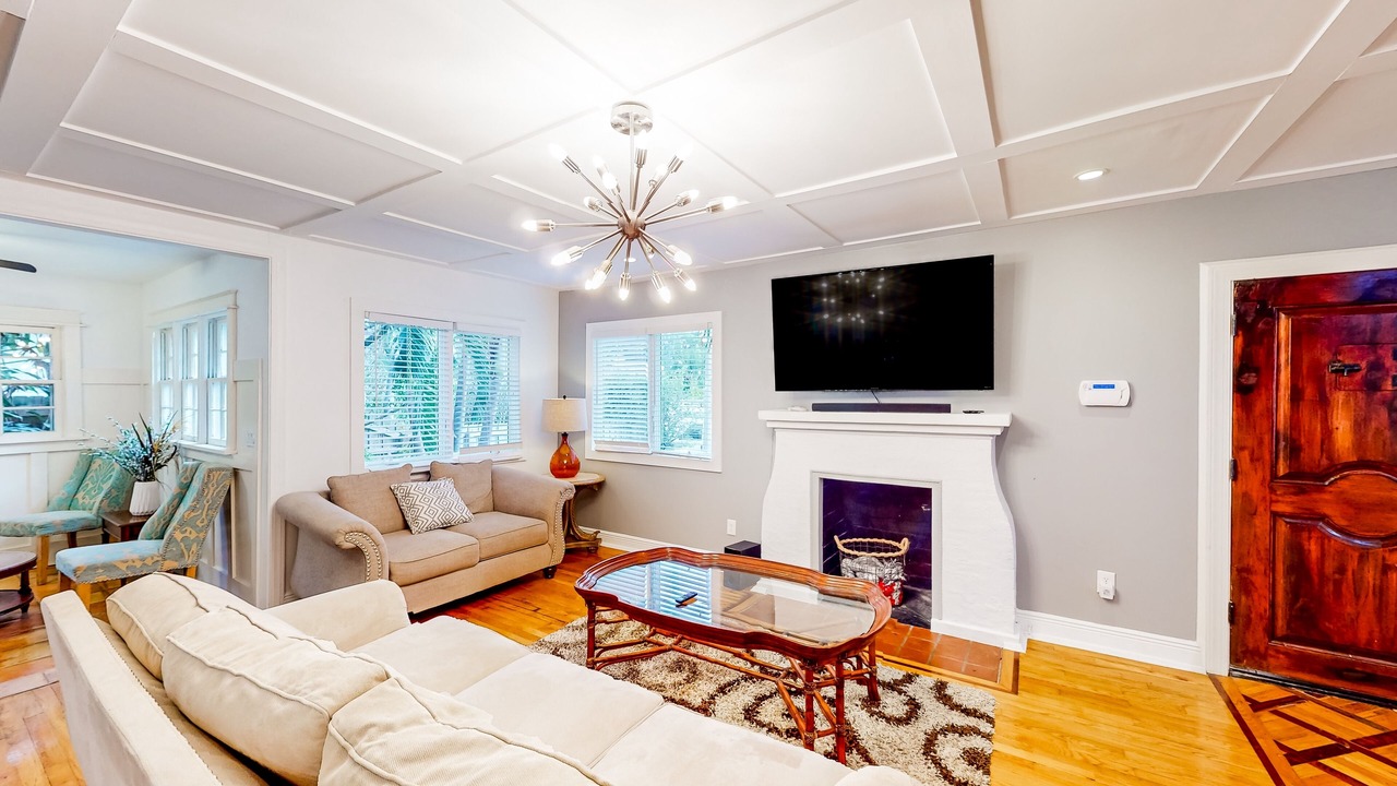 Photo of Livingroom in Old Northwood
