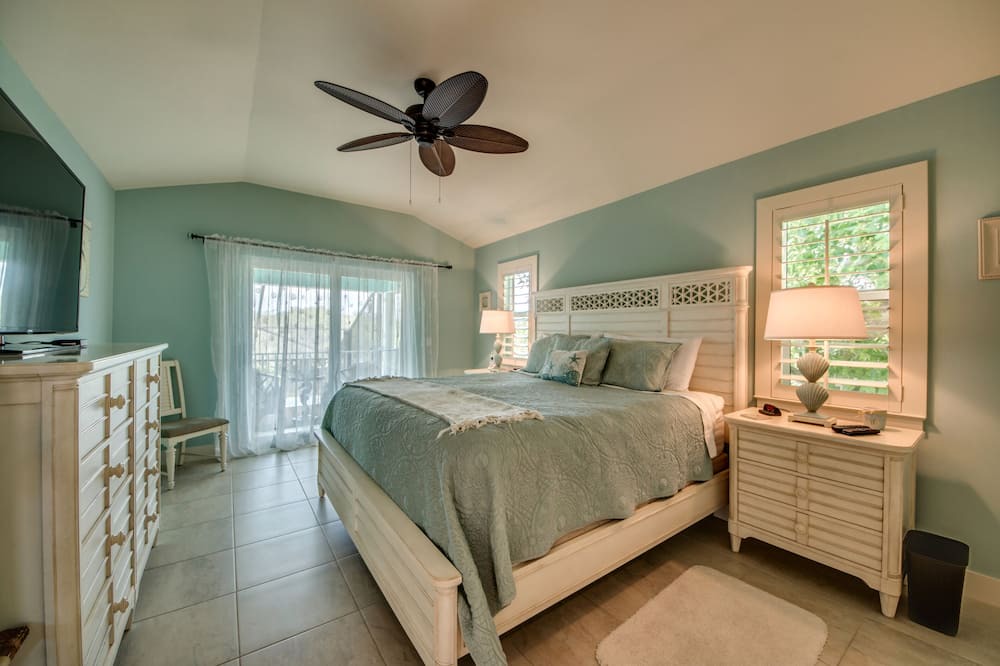 Photo of Bedroom in Beachview Country Club Estates