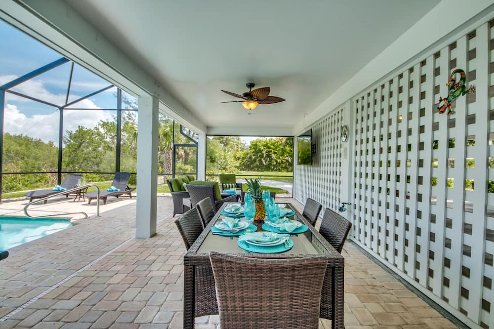 Photo of Outdoor in Beachview Country Club Estates
