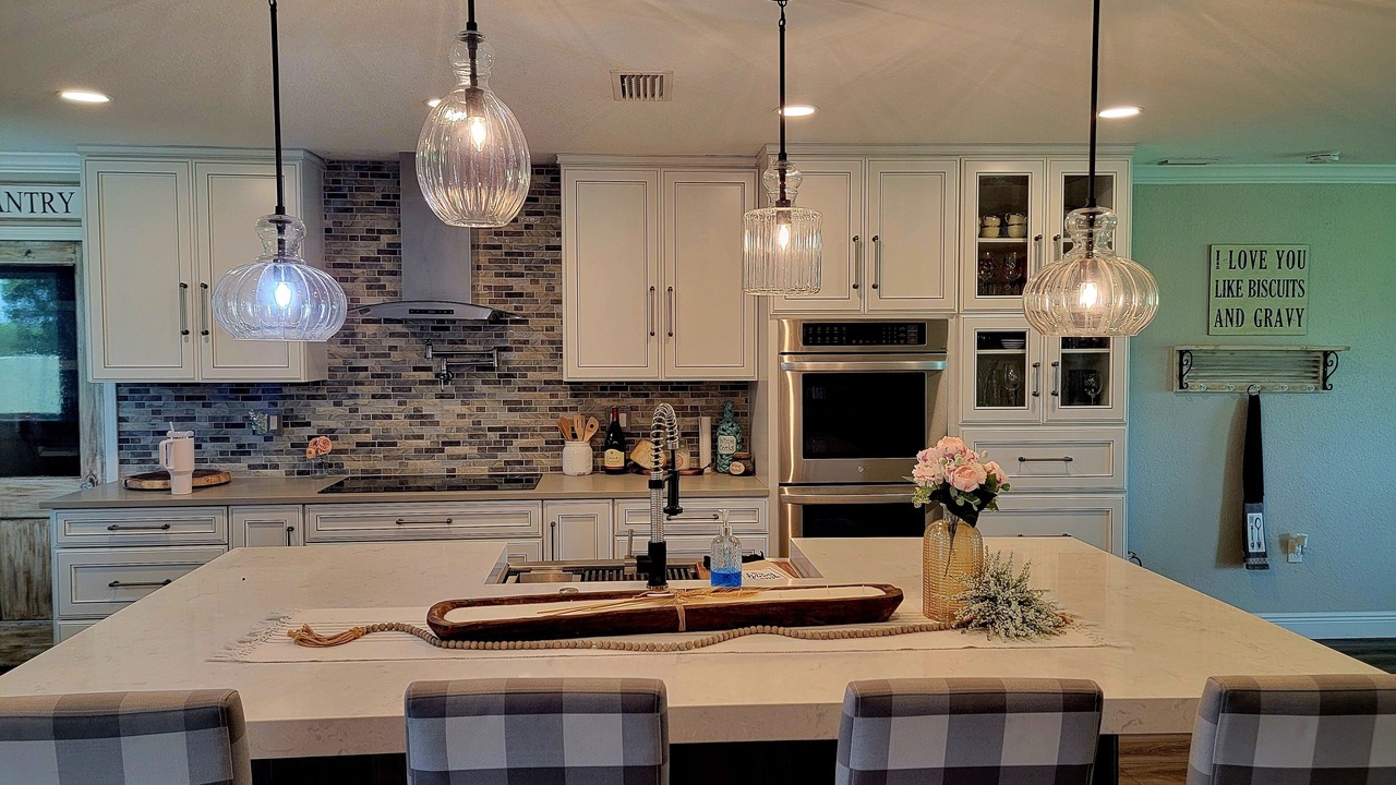 Photo of Kitchen in Avon Park