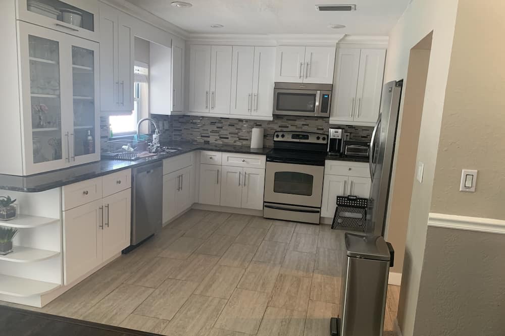 Photo of Kitchen in Altamonte Springs