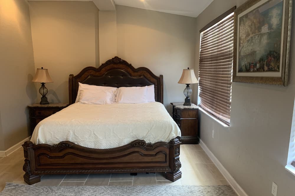 Photo of Bedroom in Altamonte Springs