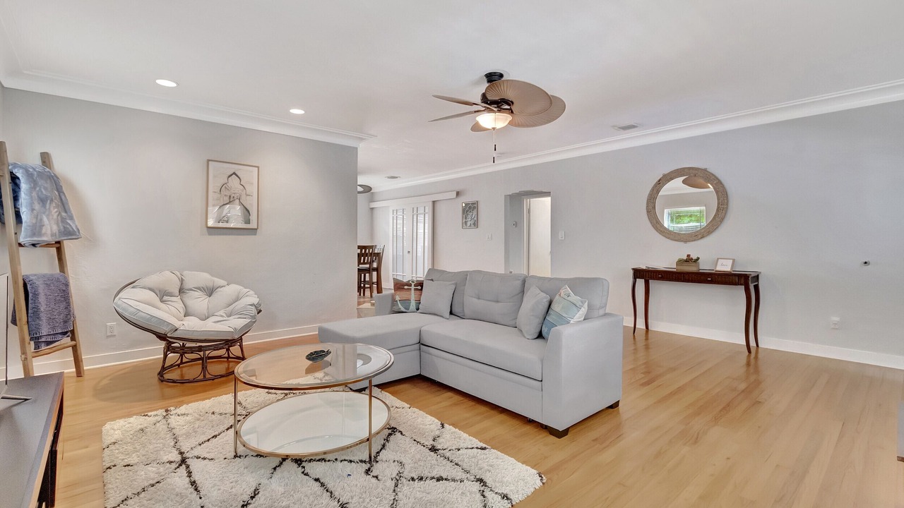 Photo of Livingroom in Tarpon River