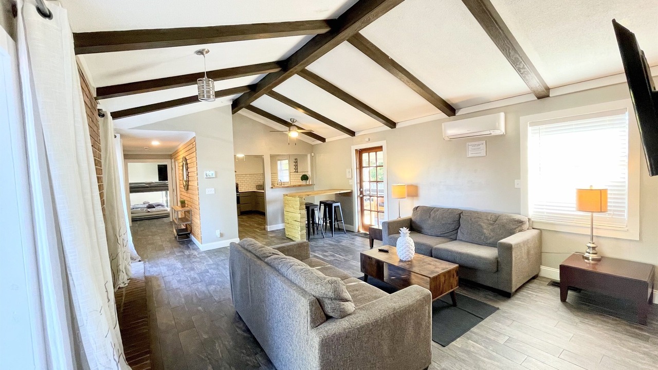 Photo of Livingroom in Brent